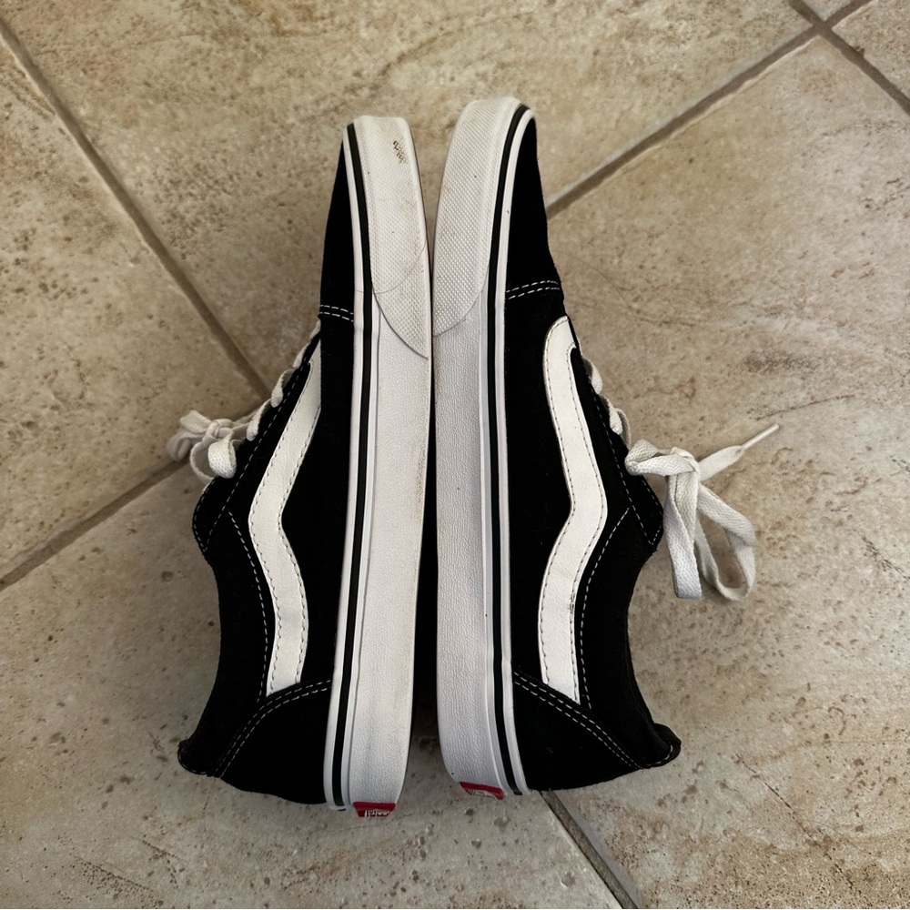 Vans Women Shoes - Picture 5 of 8
